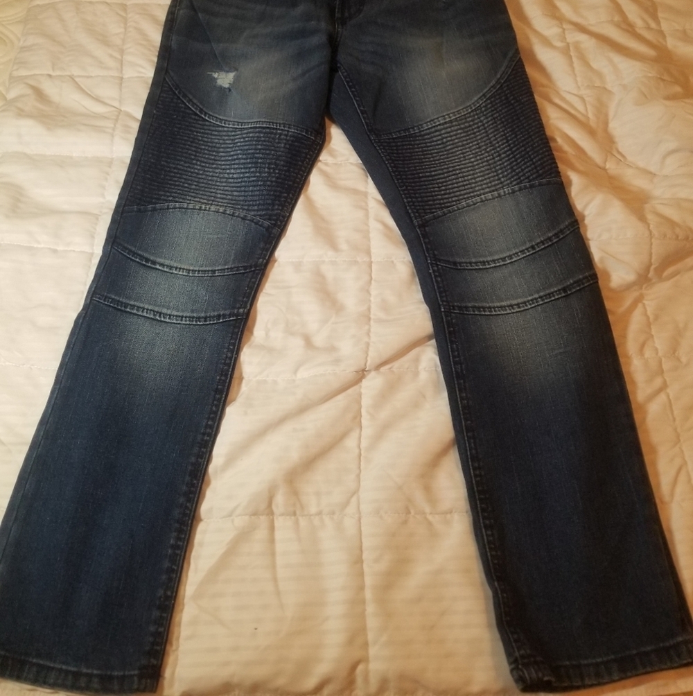 American Rag Jeans - Picture 2 of 5